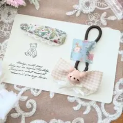 くまヘアゴム＊リボン＊ ハンドメイド＊樹脂粘土＊クレイ小物＊クレイ雑貨