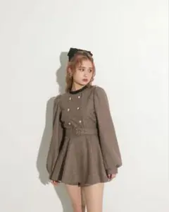 【美品】BUBBLES ダブルボタンペプラムセットアップ