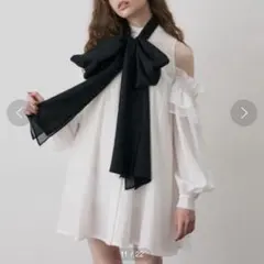 ラベルエチュード　J1U　オフショルダーシャツブラウス