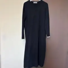 ブラック　ニット　ロングワンピース　アンフィーロ　今期　ワンピース