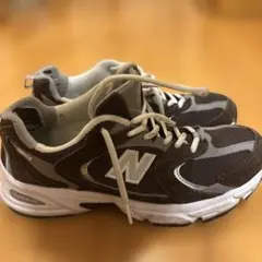 New Balance スニーカー ブラウン グレーのサムネイル