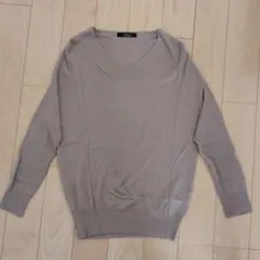 [桐屋本舗様専用] URBAN RESEARCH ROSSO ベージュ Vネックのサムネイル