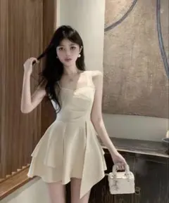 アシンメトリーワンピース　ホワイト