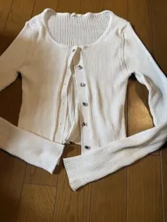 ホワイトリブ編み長袖カーディガン