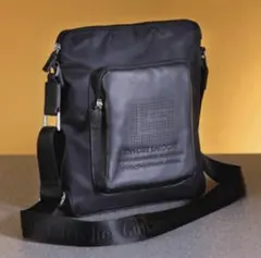 【新品未使用】Guy laroche ギラロッシュ　バック　ショルダー　ブラック