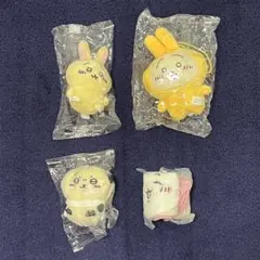 ちいかわ　ガチャガチャ　まとめ売り　4個セット　うさぎ・ラッコ・ちいかわ