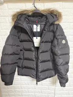 良品 MONCLER \"MARQUE マルク\" 国内正規 ブラック T1 S〜M 2025年最新】モンクレール マルクの人気アイテム - メルカリ