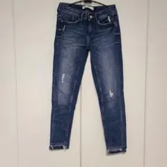 ZARA Z1975 デニム スキニーパンツ ダメージ加工 EUR34のサムネイル
