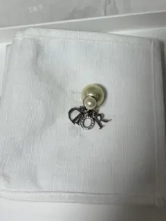 Dior Tribales クリップイヤリング