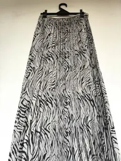 【CHIGNON】　プリーツスカート　ロング丈