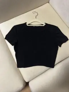 ZARA ブラック クロップド 半袖 トップス