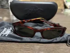 BLACKFLYSサングラスのサムネイル