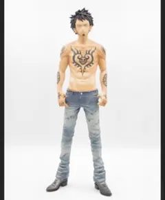 ワンピース KING OF ARTIST トラファルガー・ロー　フィギュアのサムネイル
