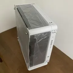 ThermalTake Core P6 TG Snow Edition