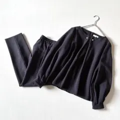 PLST　プラステ　パール付きブラウス パンツ セットアップ　ネイビー　M