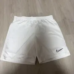 Nike DRI-FIT ホワイト ハーフパンツ XL