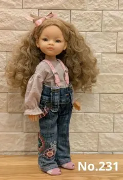 パオラレイナ　アウトフィット　デニムリメイク　サロペットとブラウス