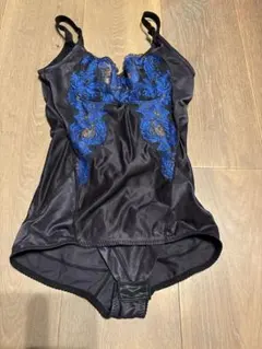 中古　MARUKO　カーヴィシャス　ボディスーツ　C75L　マルコ 補正下着 美品 MARUKO マルコ カーヴィシャス ボディスーツ 補正下着