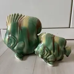魚のオブジェ　親子2体セット陶器製