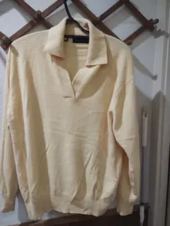 ETERNITAカシミヤ100% クリーム色 Vネック長袖ポロセーター