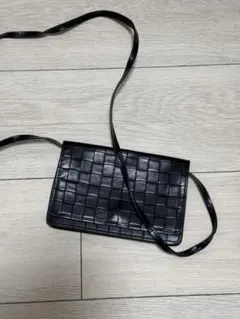 H&M ショルダーバッグ ブラック イントレチャート風