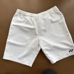 ヨネックス ホワイト ハーフパンツ　訳あり　L size