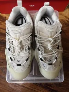 Item thumbnail for item 81230ab2-ca87-4aa6-9b51-f1b5e7a6b07a