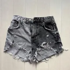 Bershka ツートンカラー ショートパンツ EUR36のサムネイル