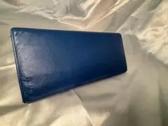 超美品　プラダ　PRAD 長財布　二つ折り　 レザー　ライトブルー