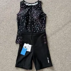 arena スポーツ用水着 タンクトップ・ショートパンツセット