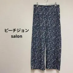 ピーチジョンSALON ゆったり総柄ワイドパンツ M ネイビー系 おうち時間にも