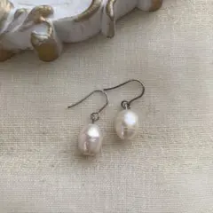 大粒淡水パールのピアス