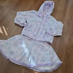 メゾピアノ　遊園地柄　セットアップ　パーカー　スカート　裏起毛