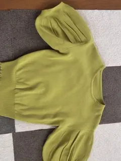 パフスリーブ ニット 半袖 イエローグリーンのサムネイル