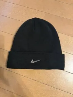 NIKE ナイキ ニット帽 ビーニー ブラック メタルロゴ