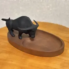 牛のトレー　馬場忠寛　ルームフレンド　南部鉄器