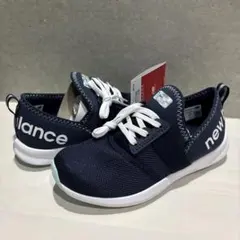 ニューバランス スニーカー サイズ19.5cm 靴 ネイビー
