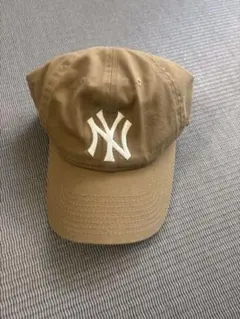 New Era ニューヨーク・ヤンキース ベージュキャップ