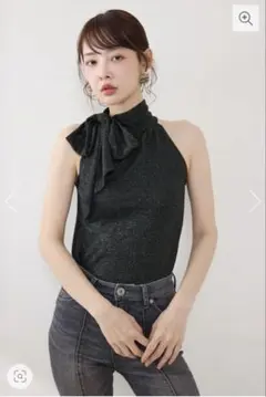 rienda 新品タグ付き　ラメフライスリボンネックトップスのサムネイル