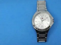 Tommy Hilfiger トミーヒルフィガークォーツシルバー時計稼働品のサムネイル