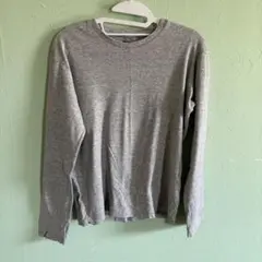 UNIQLO メンズ　グレー 　長袖 Tシャツ 　Sサイズ　目立った汚れなし