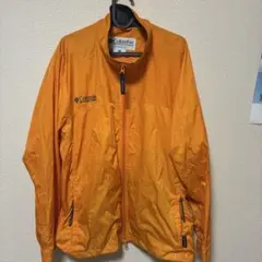 オレンジ マウンテンパーカー