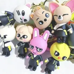 2025年最新】skzoo ぬいぐるみ 公式の人気アイテム - メルカリ