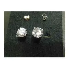 CZダイヤピアス！６ｍｍ！＃１９