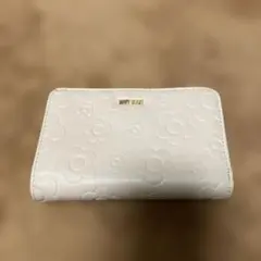 MARY QUANT 花柄エンボス 二つ折り財布