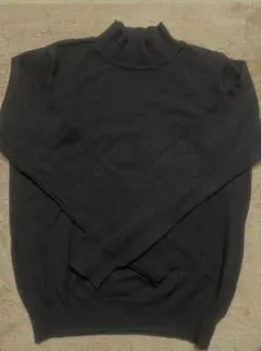 黒のタートルネックセーター Mサイズ