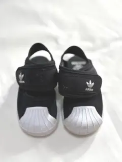 【⭐︎美品⭐︎】adidas ベビー　サンダル　スニーカー