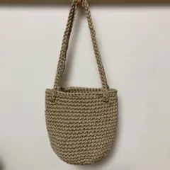 ベージュの編みかごバッグ　　麻ひもバック
