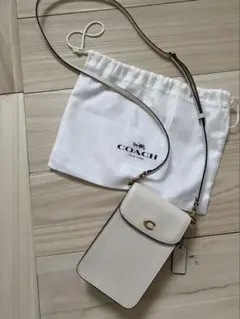 COACH スマホショルダーバッグ ホワイト