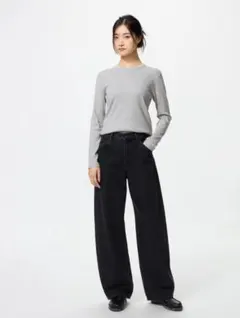 ユニクロ　ソフトリブクルーネックT Mサイズ グレー